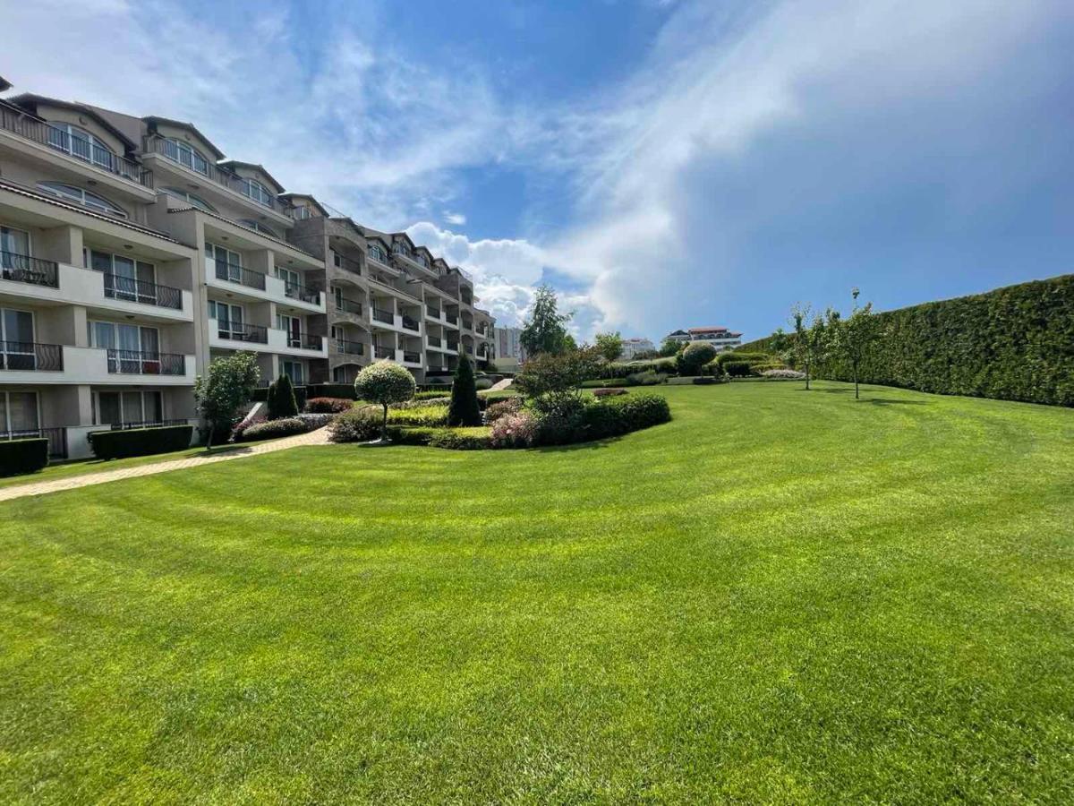Provence Deluxe Apartment In Atia Resort Chernomorets Exterior foto