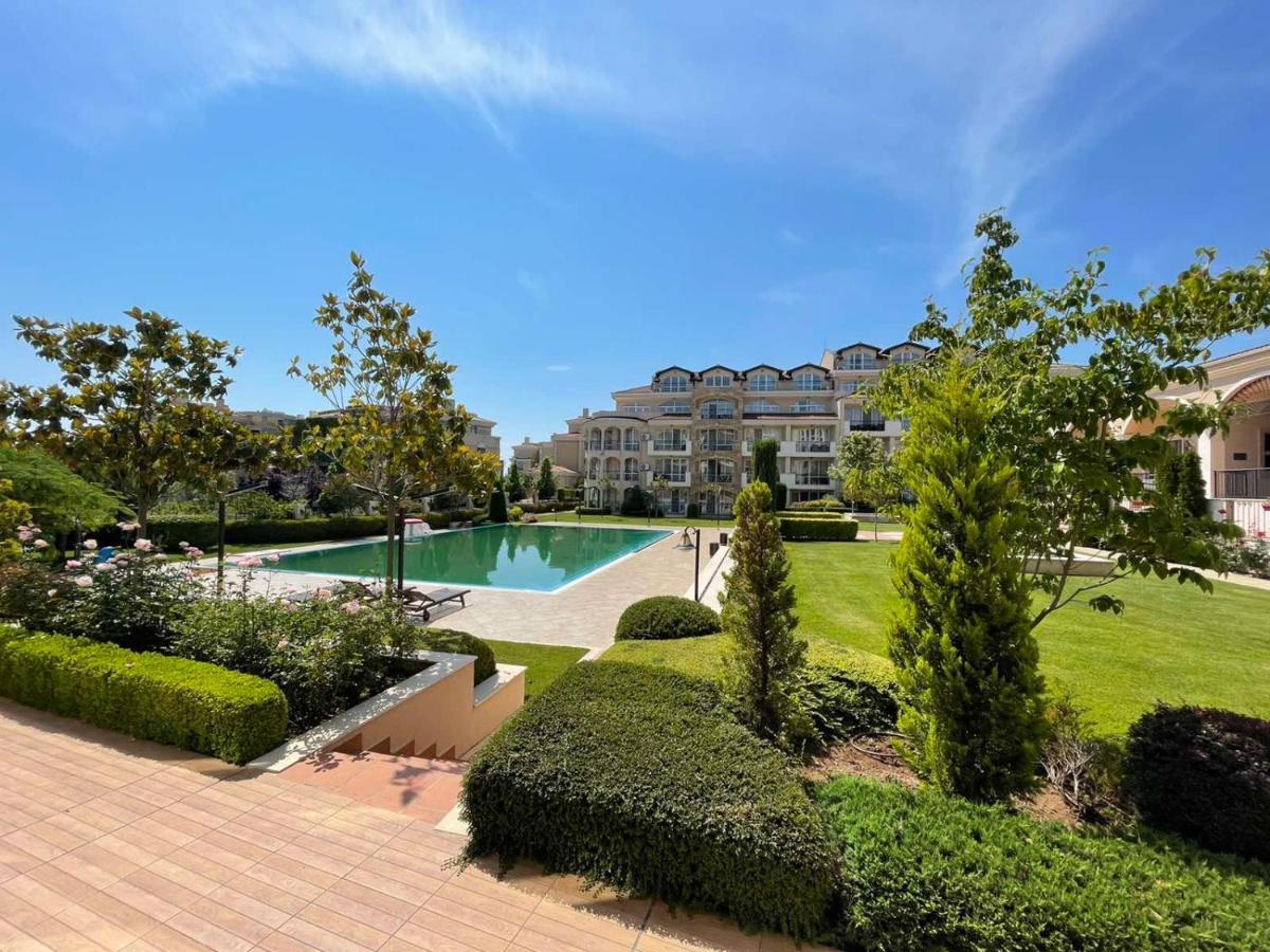 Provence Deluxe Apartment In Atia Resort Chernomorets Exterior foto